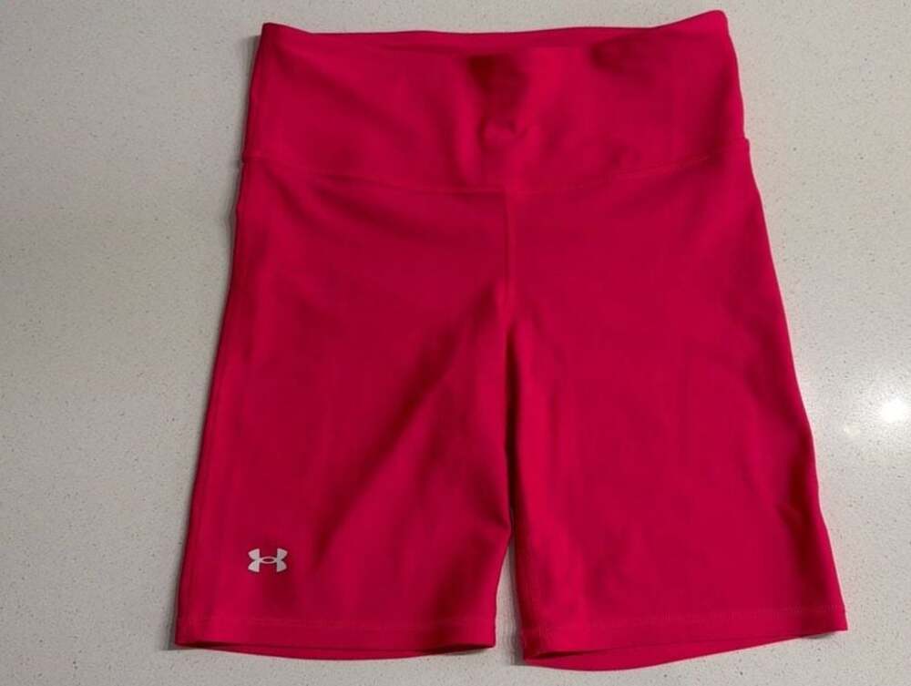 Under Armour Women's HeatGear Armour Mid-Rise Compression Bike Shorts